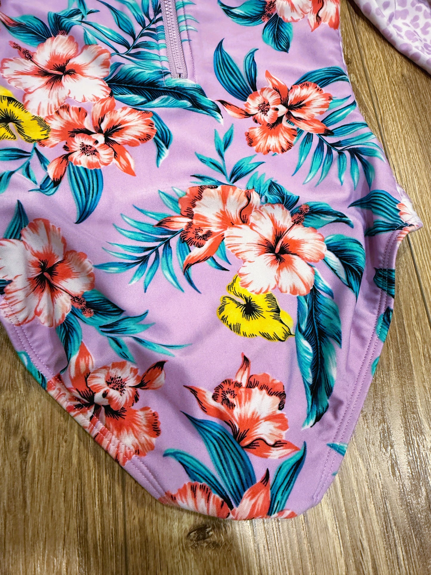 Seller #24 Girls Size 6/6X Art Class Floral/Cheetah One Piece with Rear Zipper Swimsuit