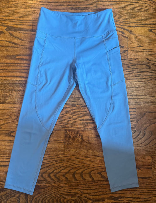 Seller #172 REDUCED Zyia Women’s Blue Pocket Light n Tight Hi-rise Capri 20" Size small (4)