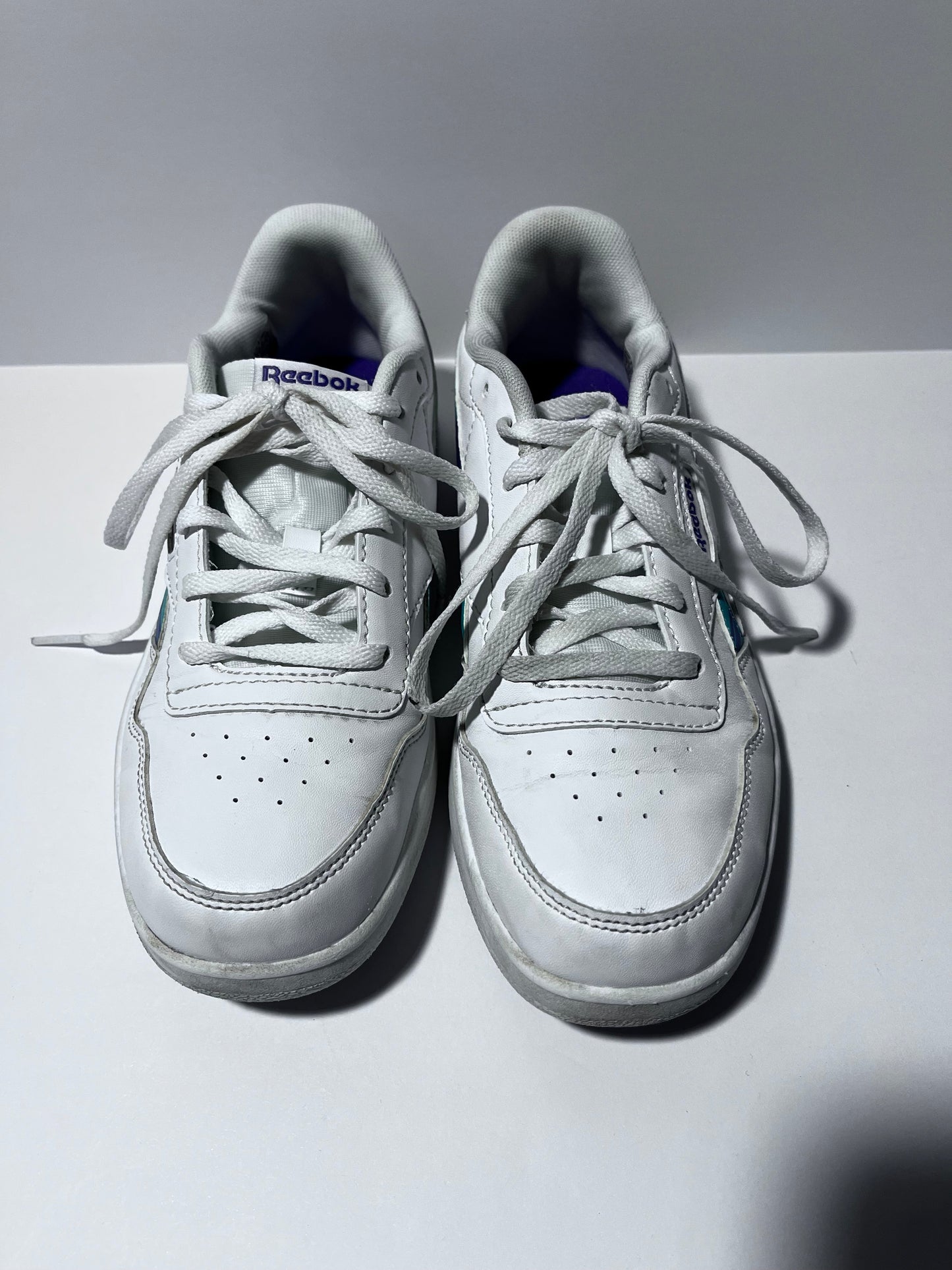 #150  REDUCED girls 4.5 reebok sneakers white teal purple