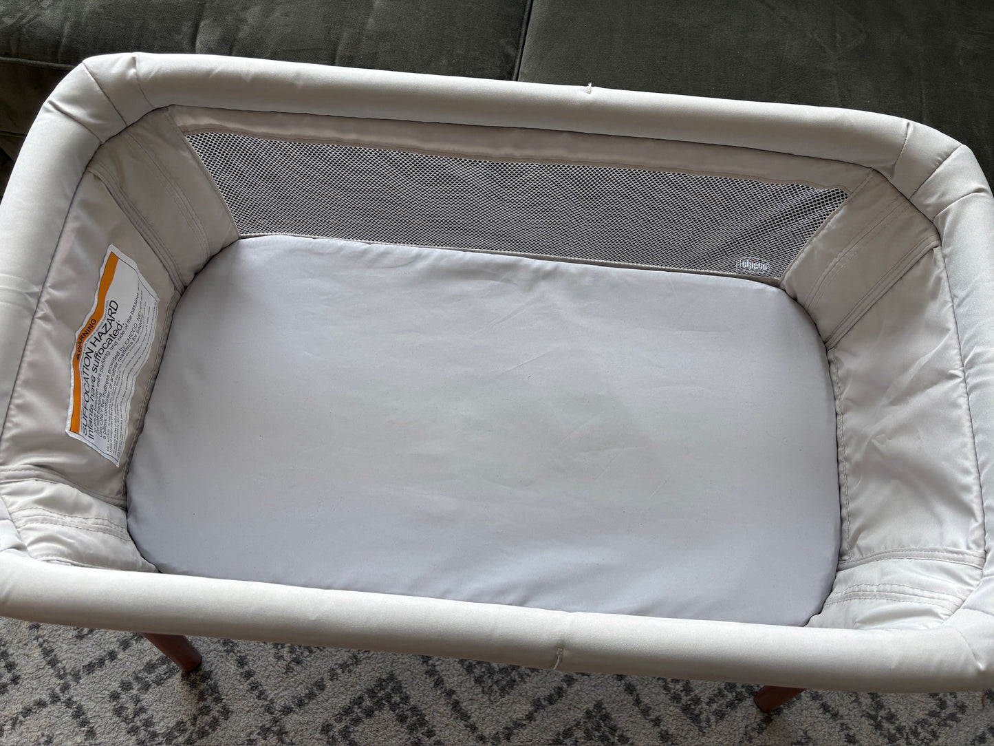 Seller #105 - Chicco Lullago Bassinet with Canopy VGUC