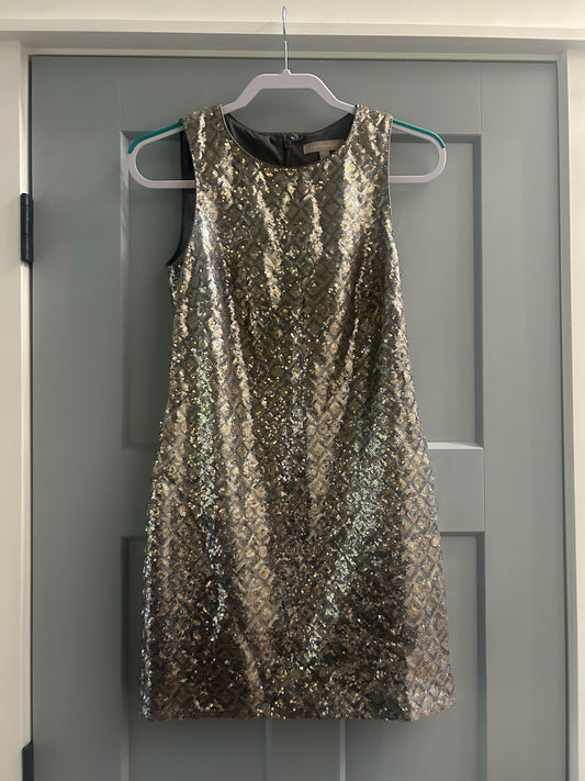 136 EUC banana republic sequin dress XS