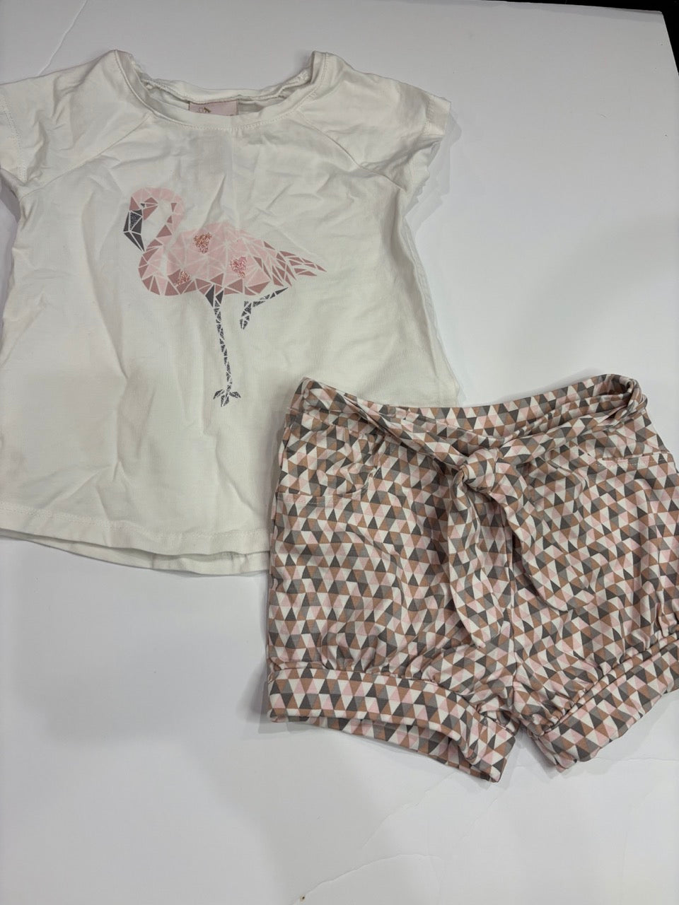 #86A girls 3T savannah flamingo outfit, matching shorts