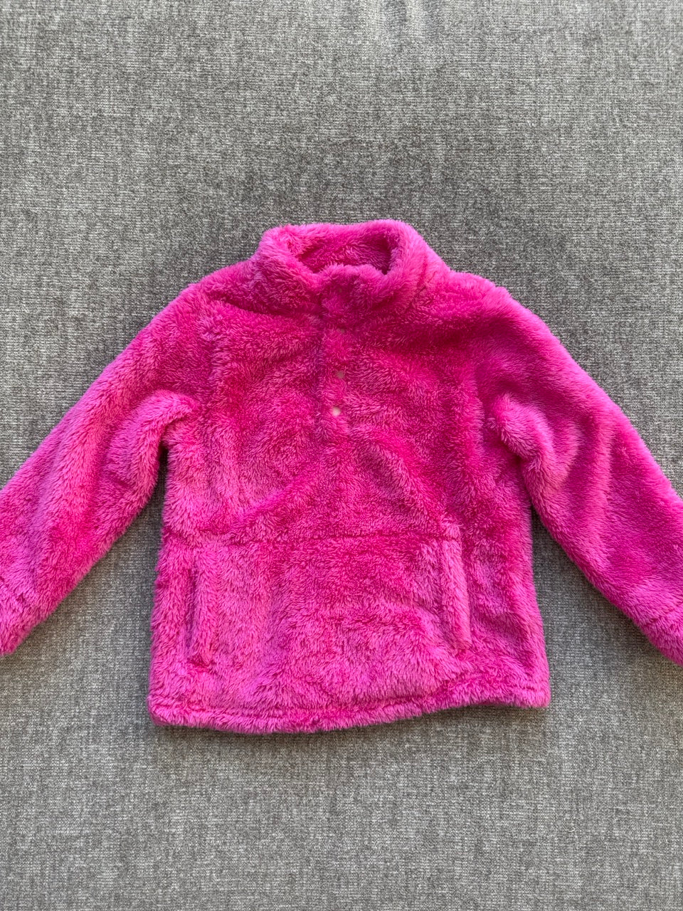 Seller #114 Gap pink pullover fleece girls size 3 years