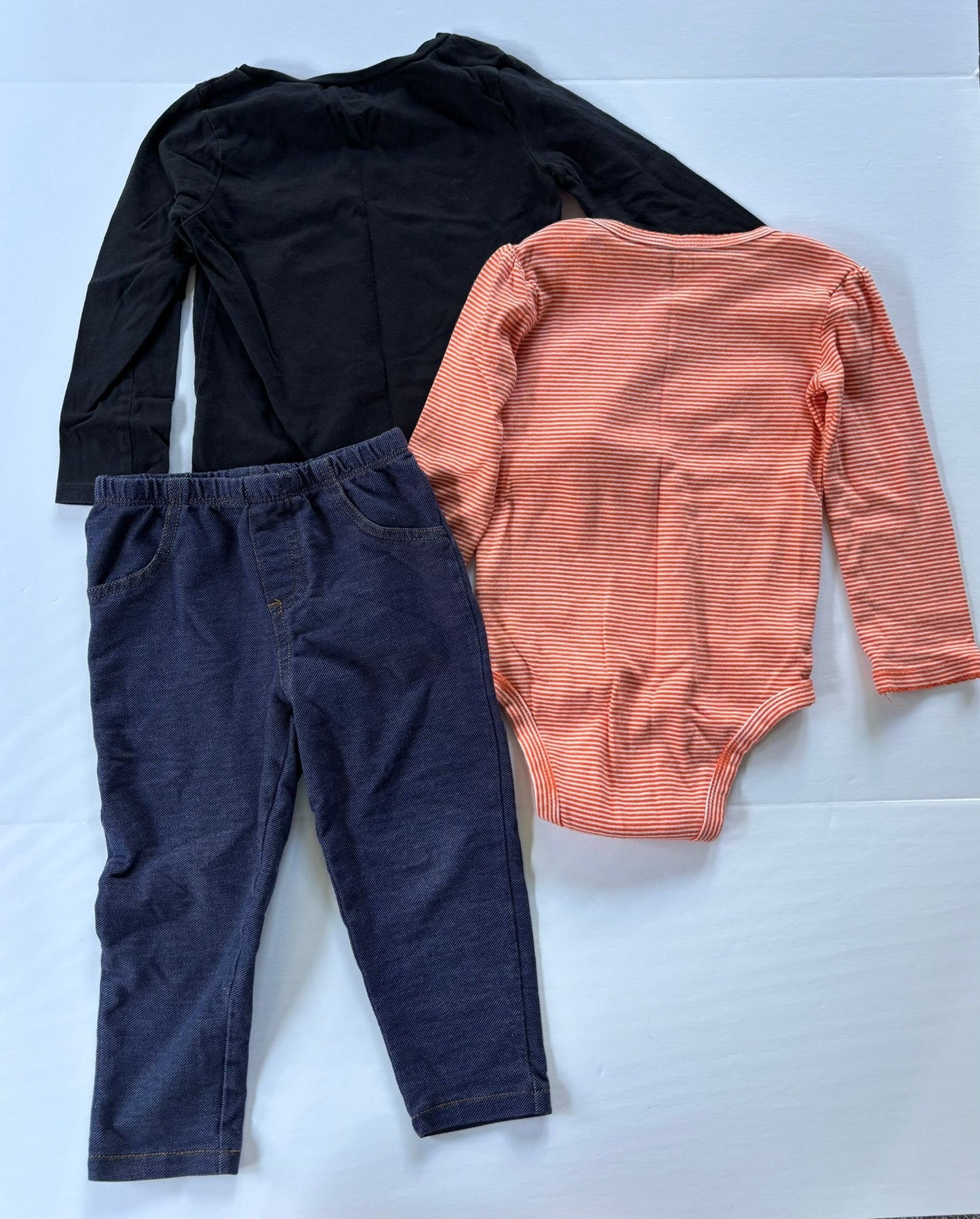 #101 Carter's Halloween Long Sleeve Shirt jegging Bundle Girls Size 24 months