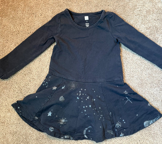#139 Size 2 Tea Collection Sweater Dress Navy with Stars and Moon