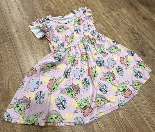 Seller #24 Girls Size 6-7T Boutique Star Wars Dress