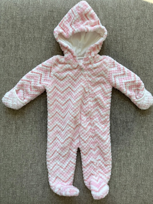 Seller #114 Little Beginnings Fleece bunting lightweight girls size 6 months