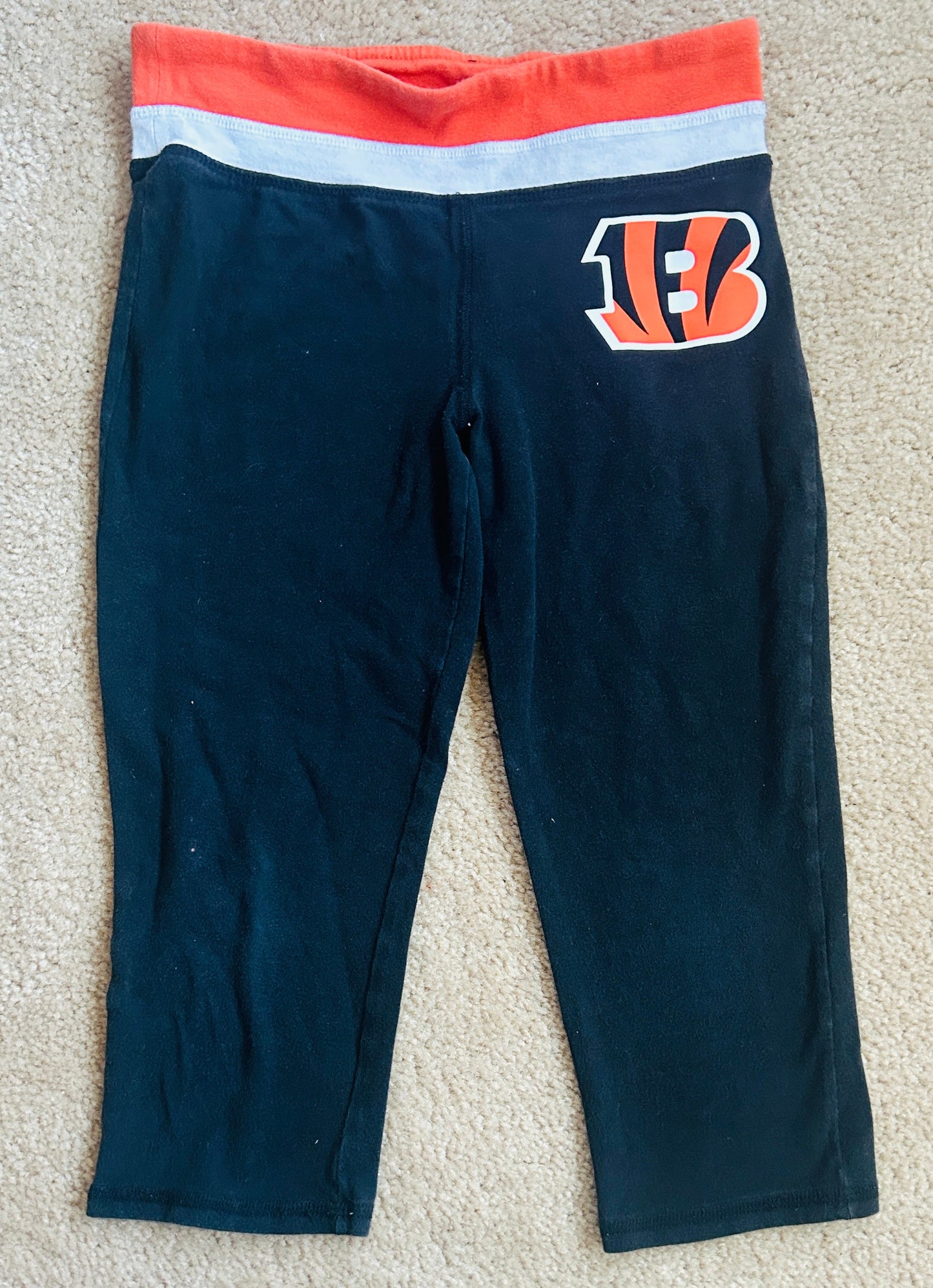 #15 Bengals 8/10 Girls Capri Leggings