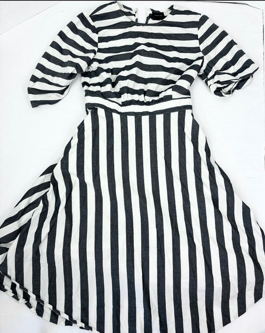 Women Small Full Skirt gray/white stripe cotton dress
