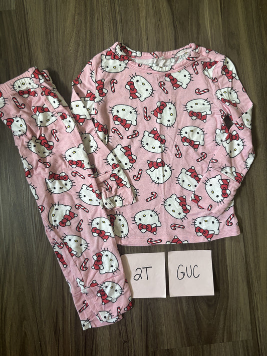 #138 - 2T GUC Bamboo (Posh Peanut) Hello Kitty Candy Cane PJs