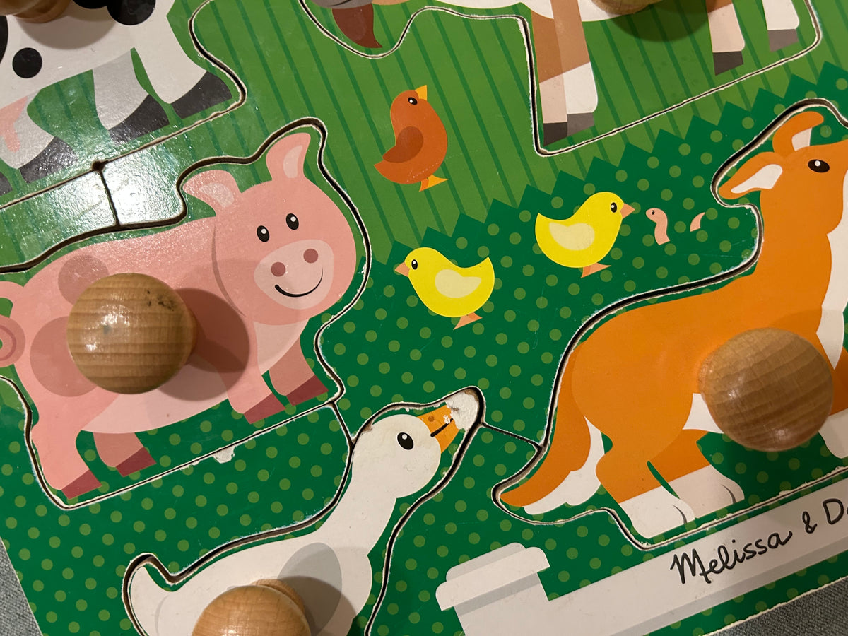 Seller 128 - Melissa and Doug Wooden Farm Puzzle