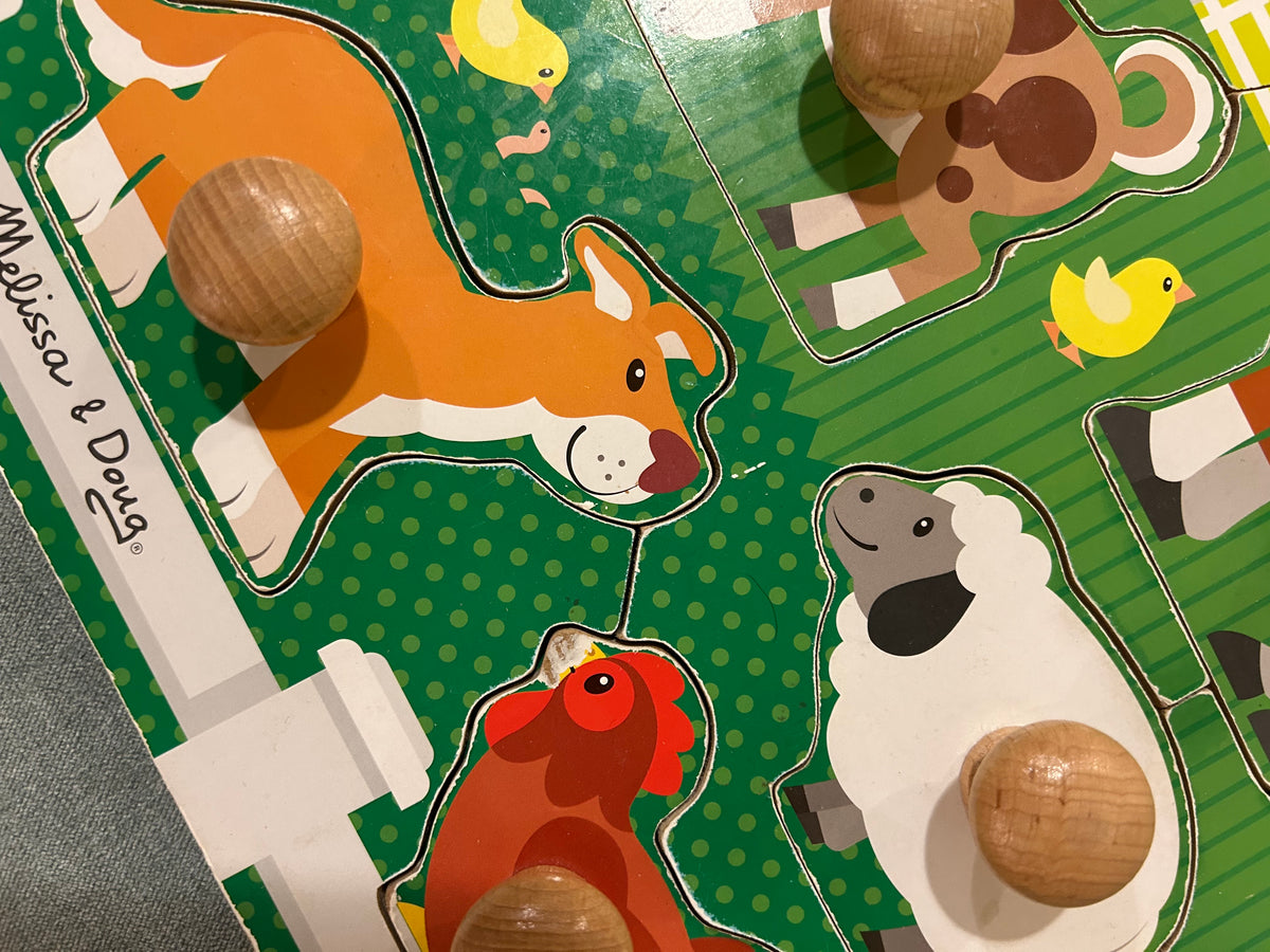 Seller 128 - Melissa and Doug Wooden Farm Puzzle