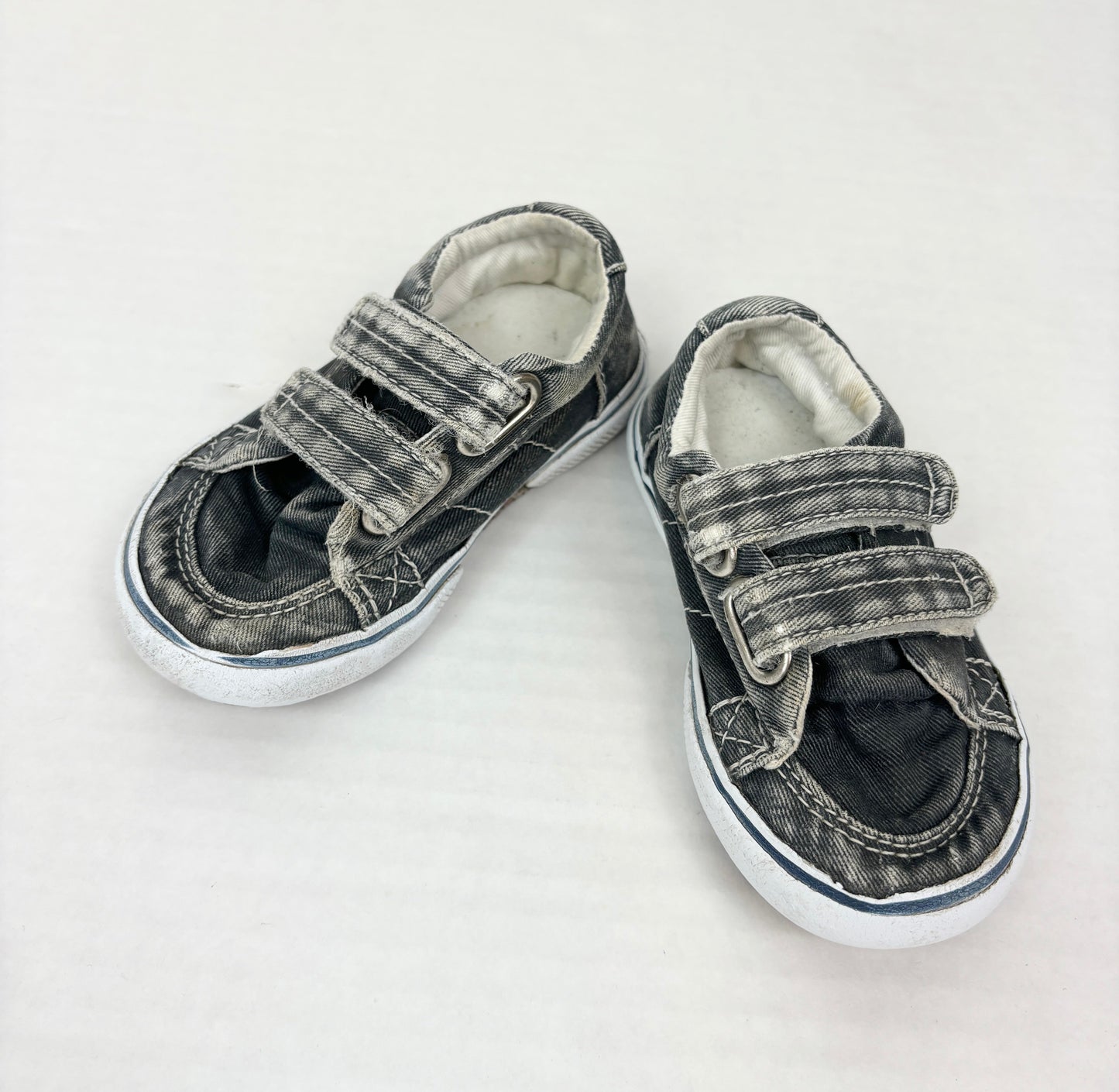 #14 Boys Shoes 6 Sperry Sunwashed Denim Velcro Shoes