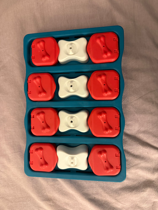 #103 Outward Hound Dog Treat Puzzle