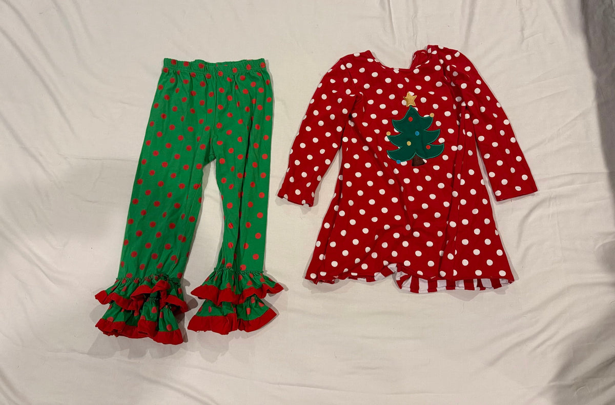 Seller # 142 Girls XXL (7/8) red/green ruffle Christmas tree outfit