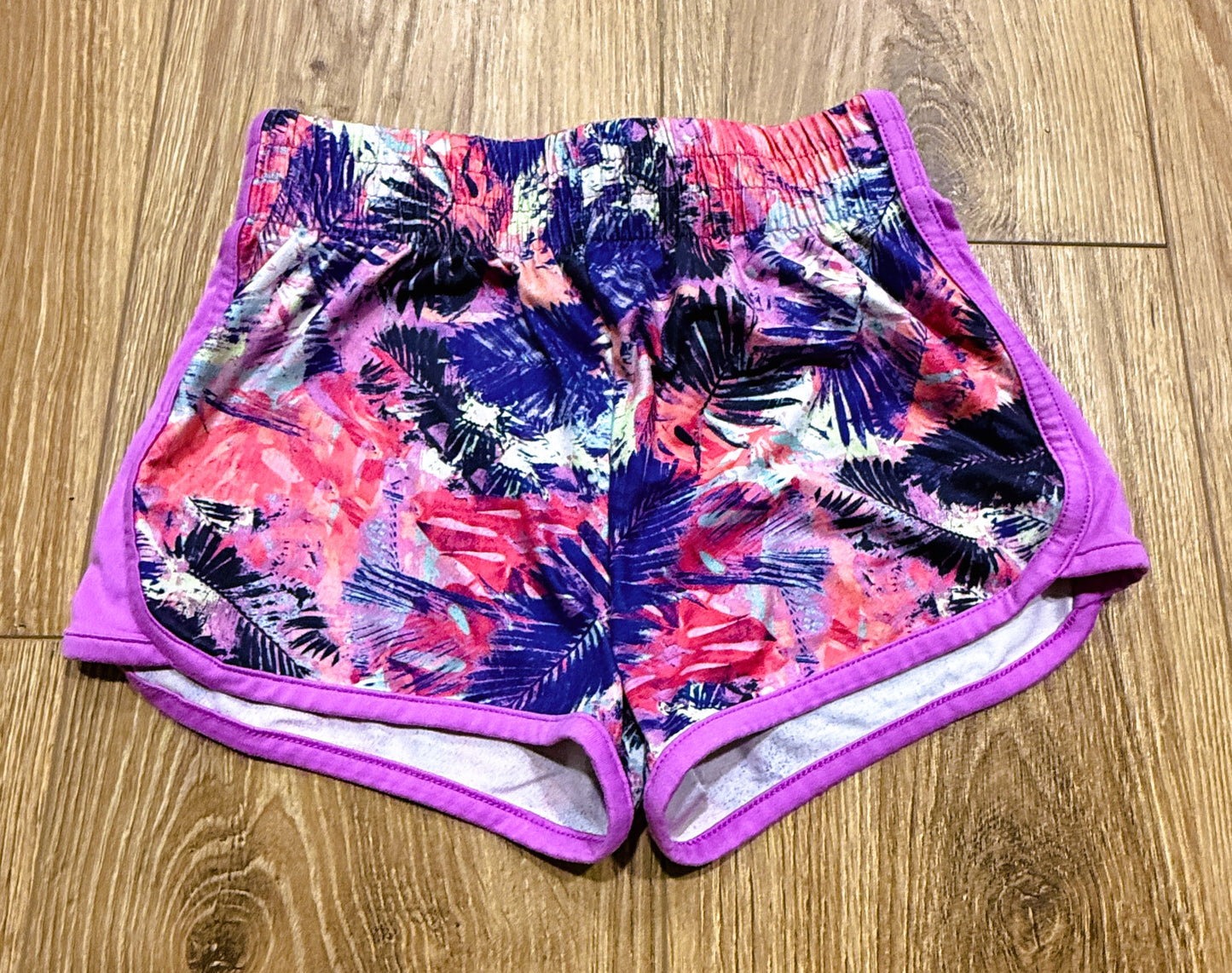 Seller #24 Girls Size 6 Jumping Beans Active Palm Leaf Shorts