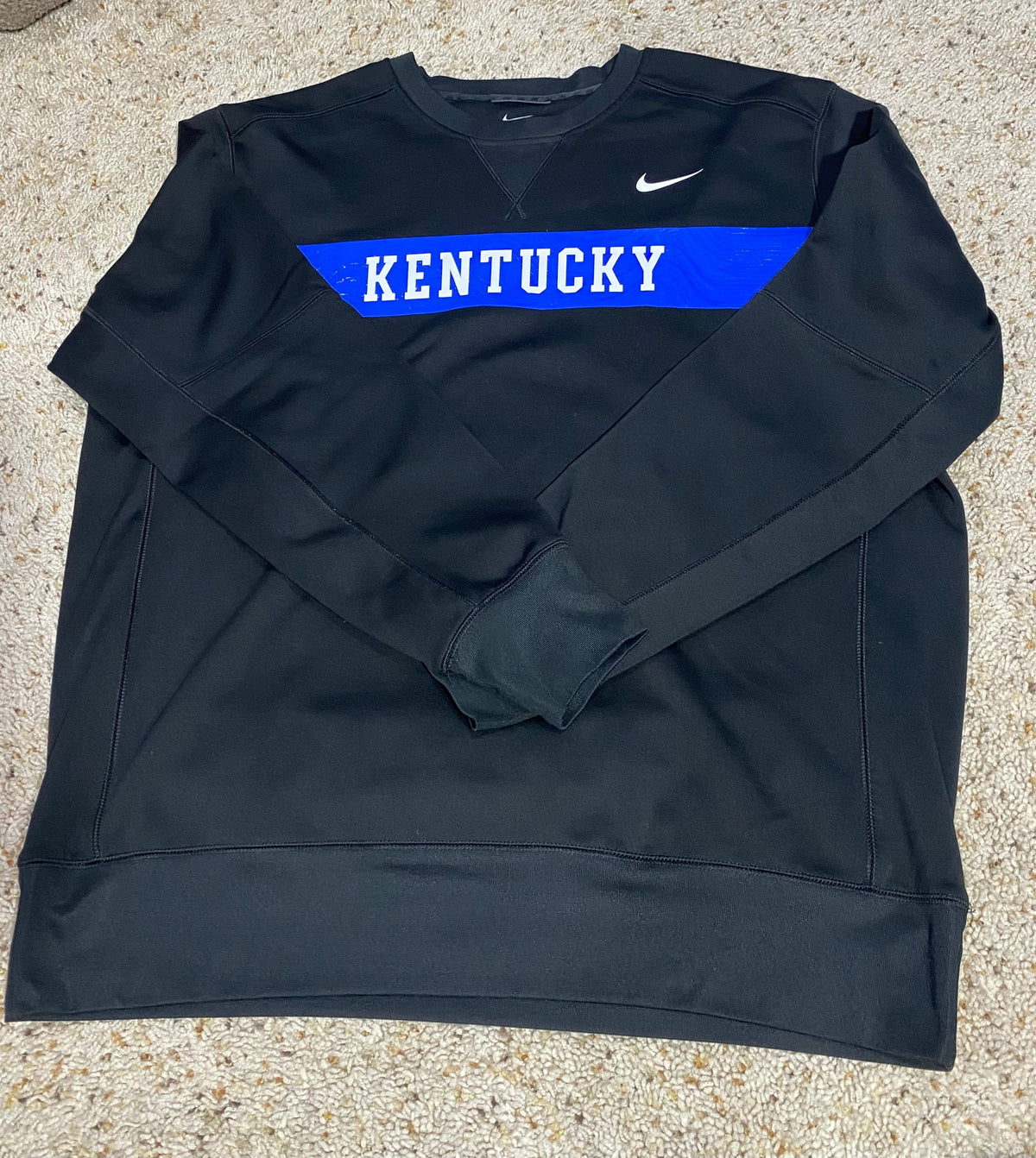 Seller #57 Men’s XL Nike UK sweatshirt