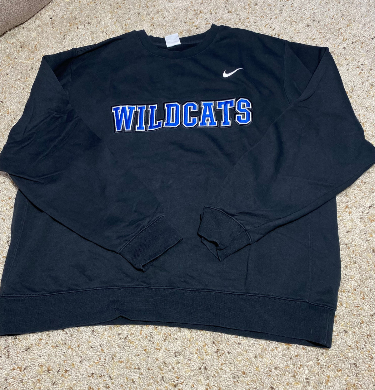 Seller #57 Men’s Nike 2XL UK sweatshirt