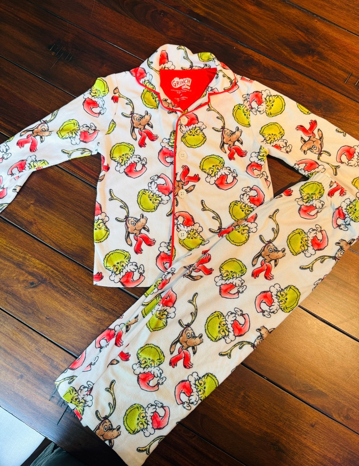 #51 Boys 4T The Grinch and Max Fleece Pajama Set