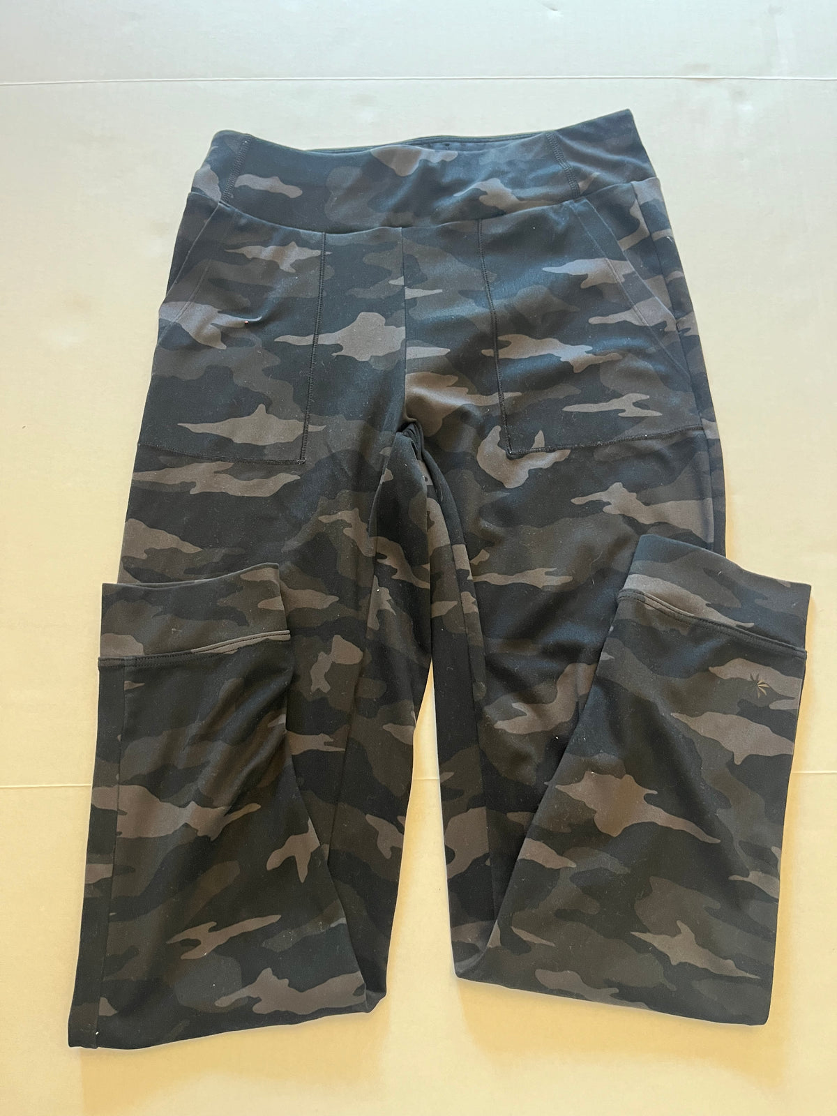 Seller 118 VGUC Athleta Girls black camo joggers. Size 12