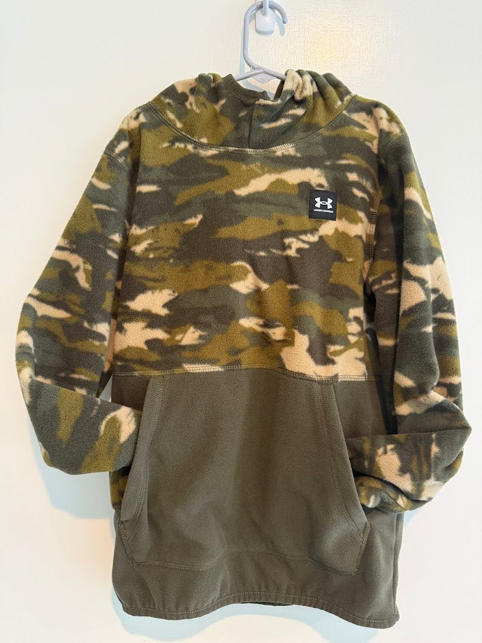 #9 Under Armour Youth Medium Camo Hoodie Sweater _ Worn Once