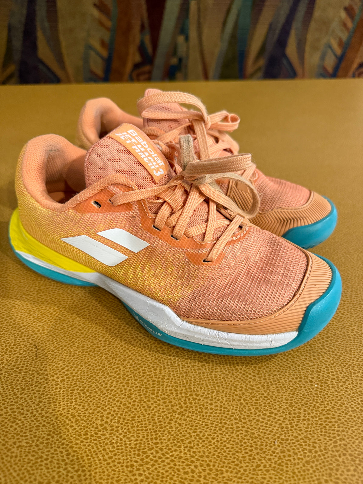 #87 Babolat size 3 girls hard court tennis shoes GUC