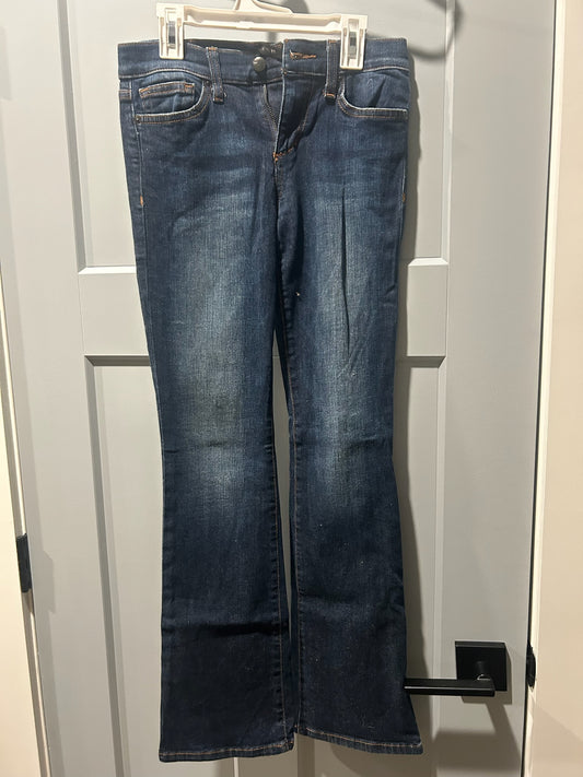 136 Joe Jeans boot cut size 24