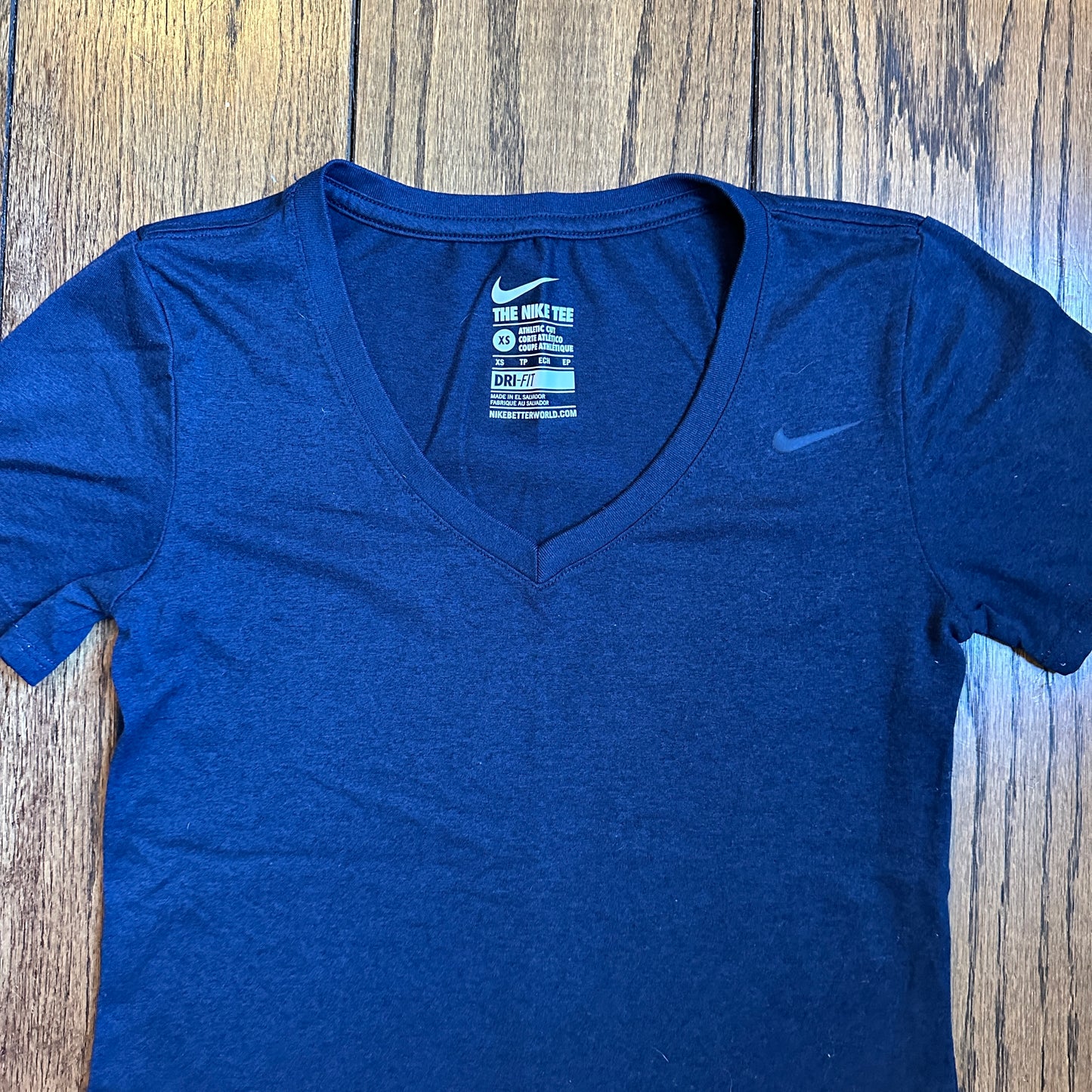 Women's Nike Dri Fit Running Workout V-neck Short Sleeve Shirt, Navy - size XS
