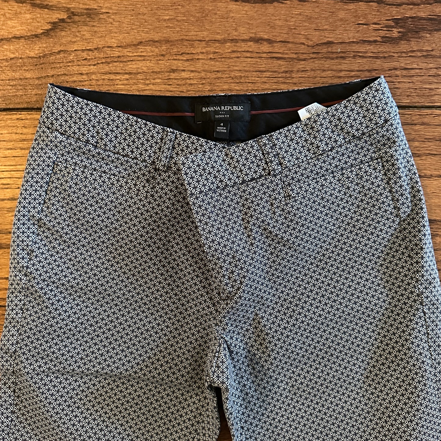 Women's Banana Republic Cropped Pants, Sloan Fit, Navy and Gray Pattern - size 4