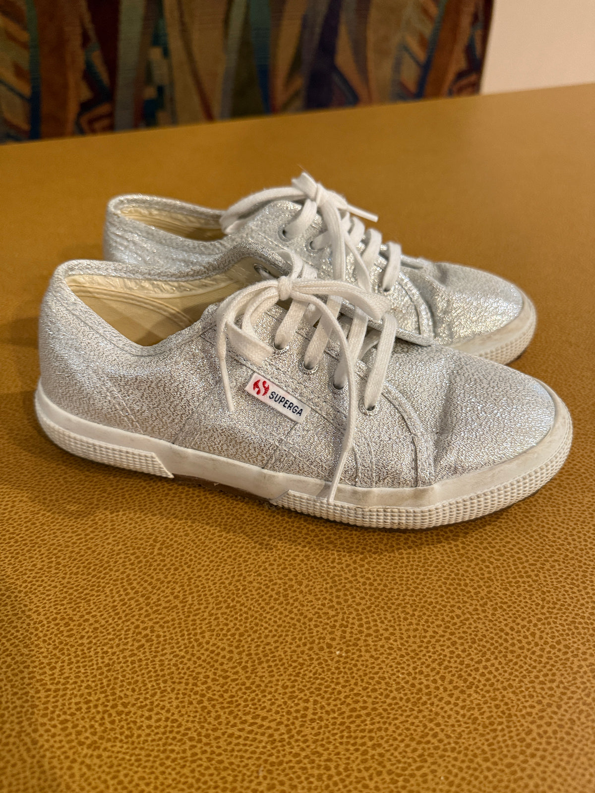 #87 Superga size 33/2 girls sparkly silver sneakers VGUC