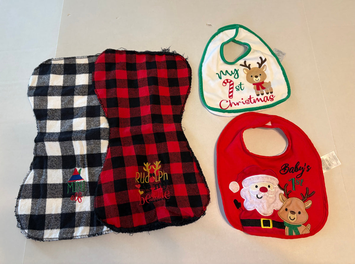 #25 Baby Christmas lot with 2 bibs and 2 burp cloths