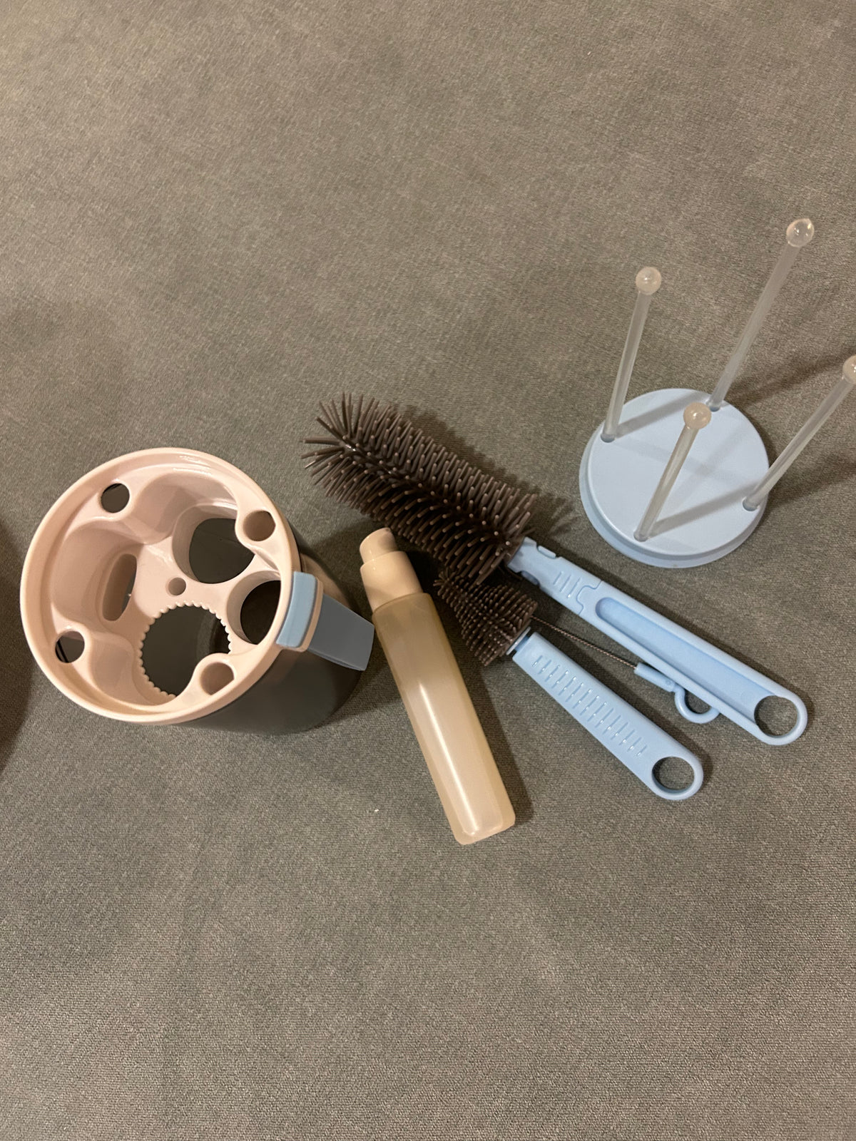 Seller 128 - Travel Bottle Cleaning Kit