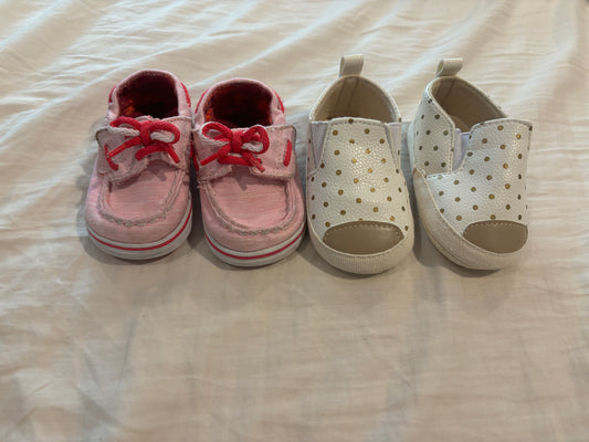 #98B - Size 2 - 2 pair girl shoes (pink sperry and gold polka dot)