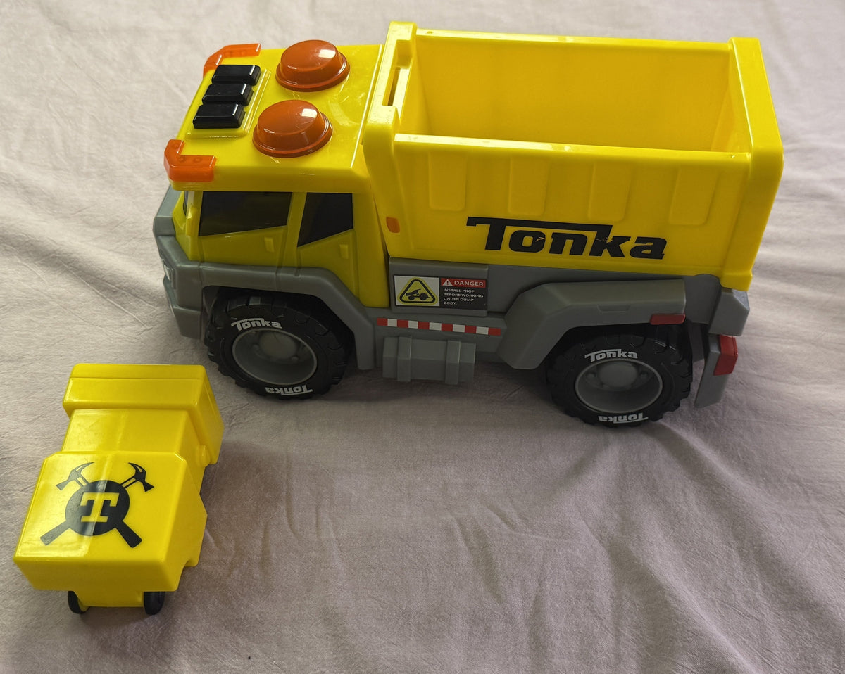 #103 Tonka Truck Garbage/Recycling Set