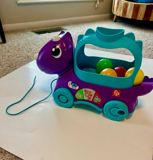 Seller #165 Fisher-Price Toddler Learning Toy Poppin’ Triceratops Dinosaur