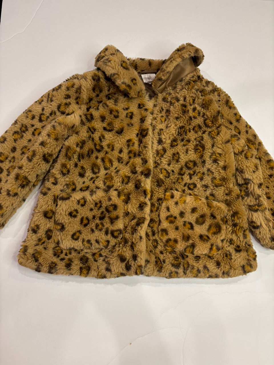 #86A girls 9-12 mo H&M leopard fleece jacket