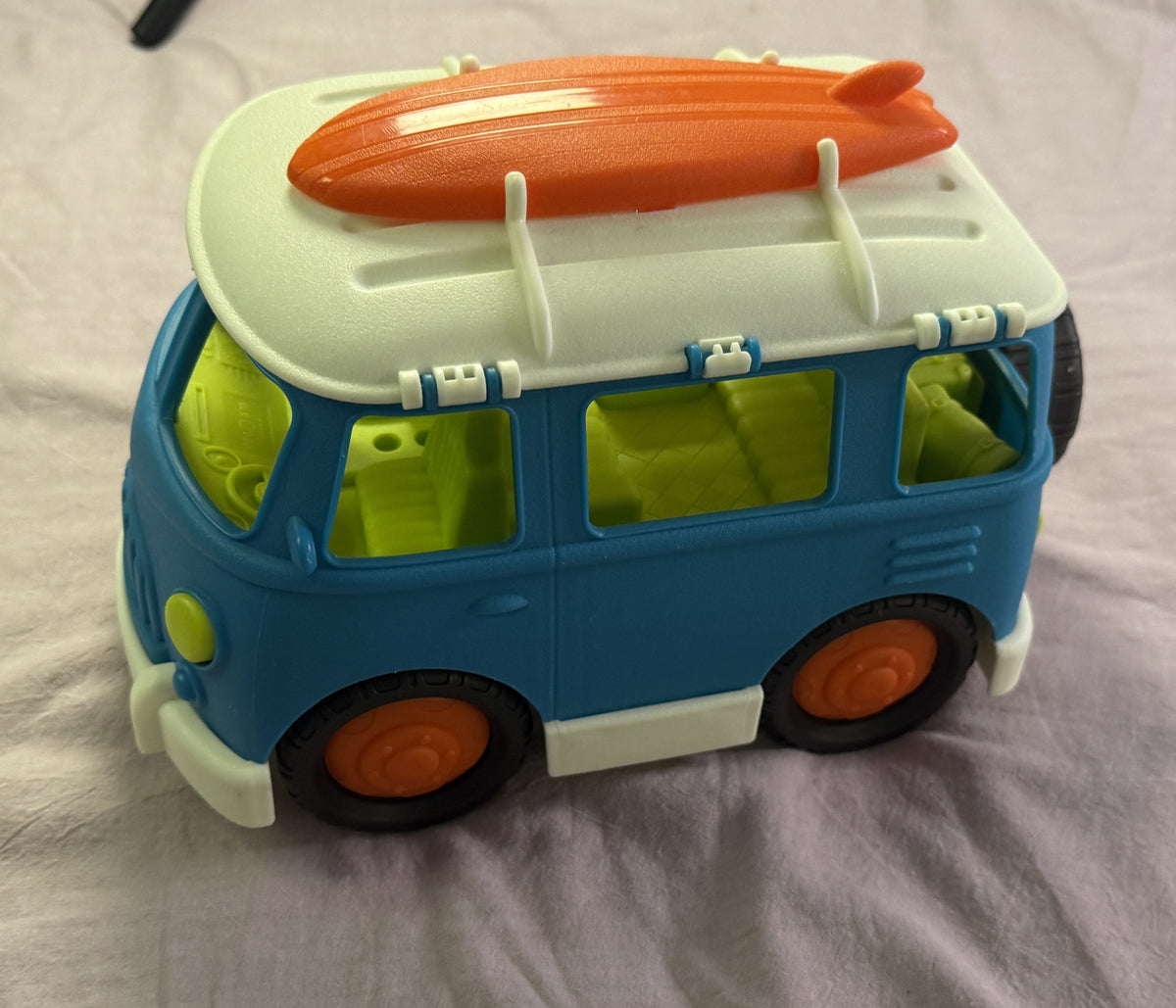 #103 Battat Wonder Wheels Camper
