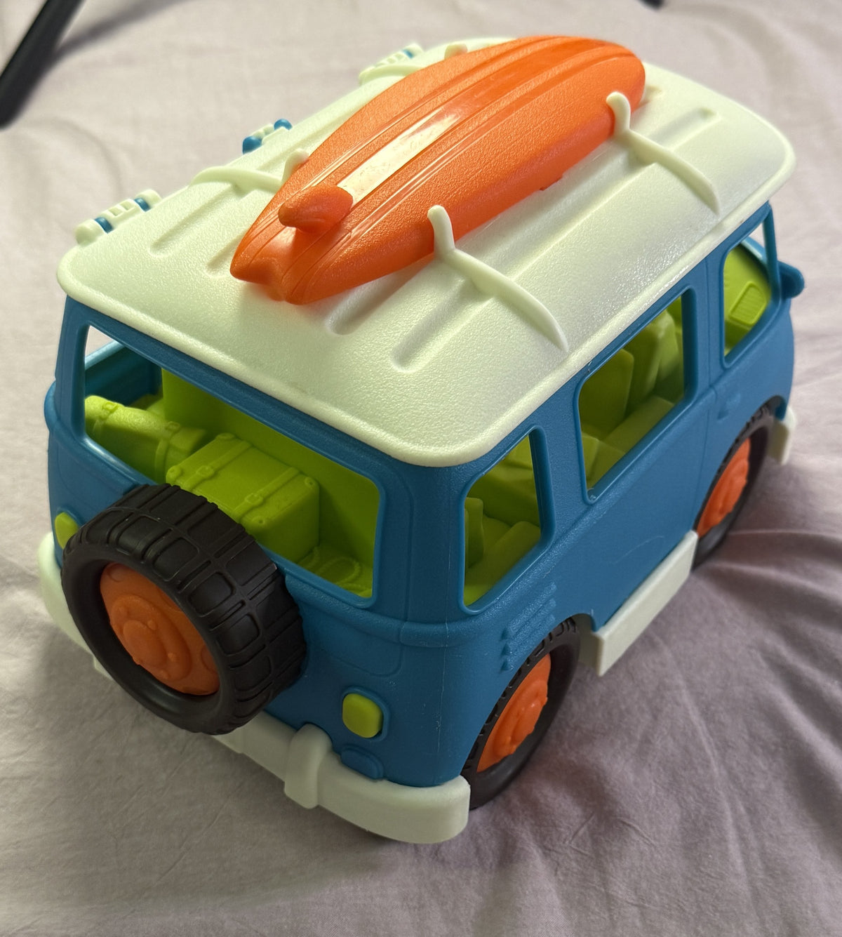 #103 Battat Wonder Wheels Camper
