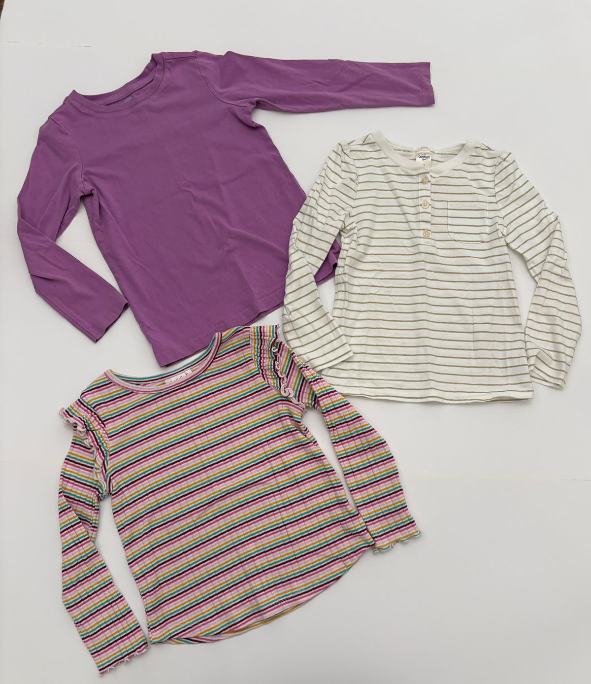 #121 girls 4/5 set of 3 shirts Primary, Oshkosh, Cat & Jack, VGUC