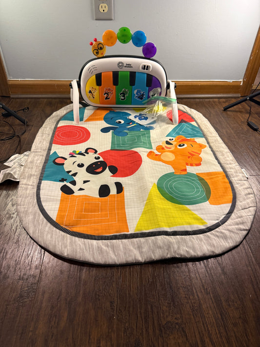 #103 Baby Einstein Piano Kick Mat