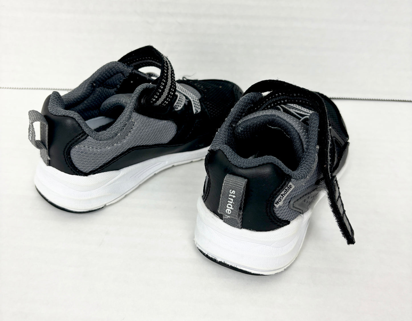 Boys Size 6.5 XWStride Rite Journey Adaptive Shoe