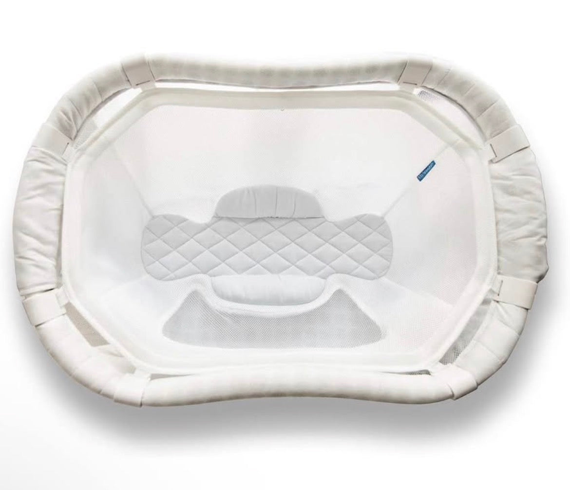 Seller 128 - Halo MySnuggly Bassinet Insert