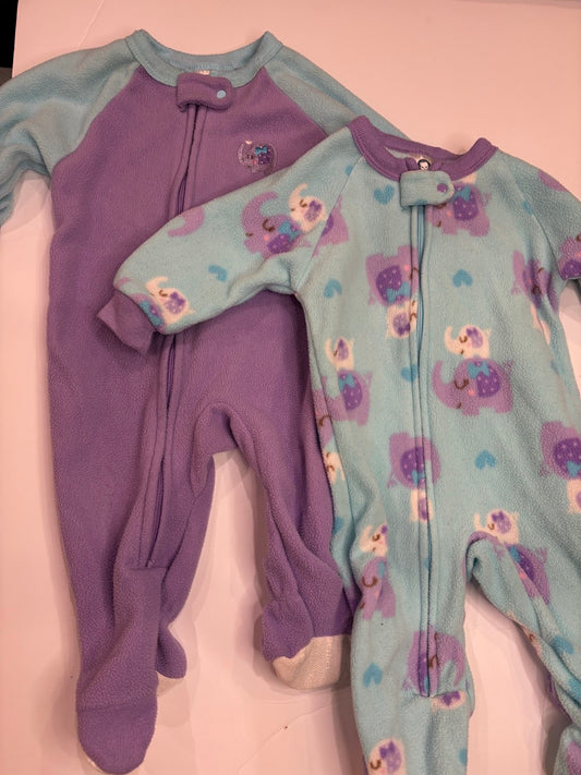 #86A girls 6-9mo Gerber sleepers