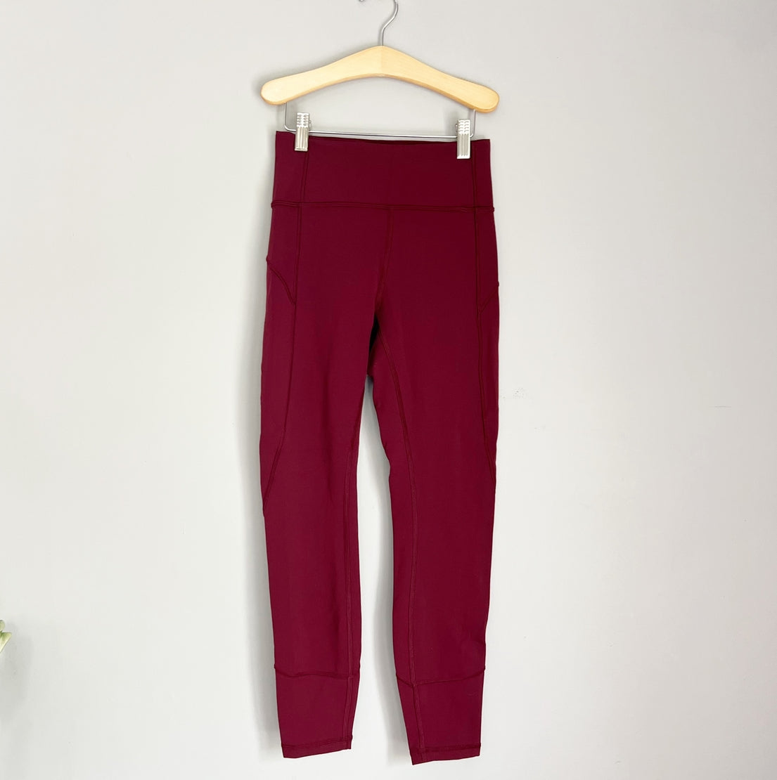Seller 196 Lululemon in movement 7/8 tight size 4