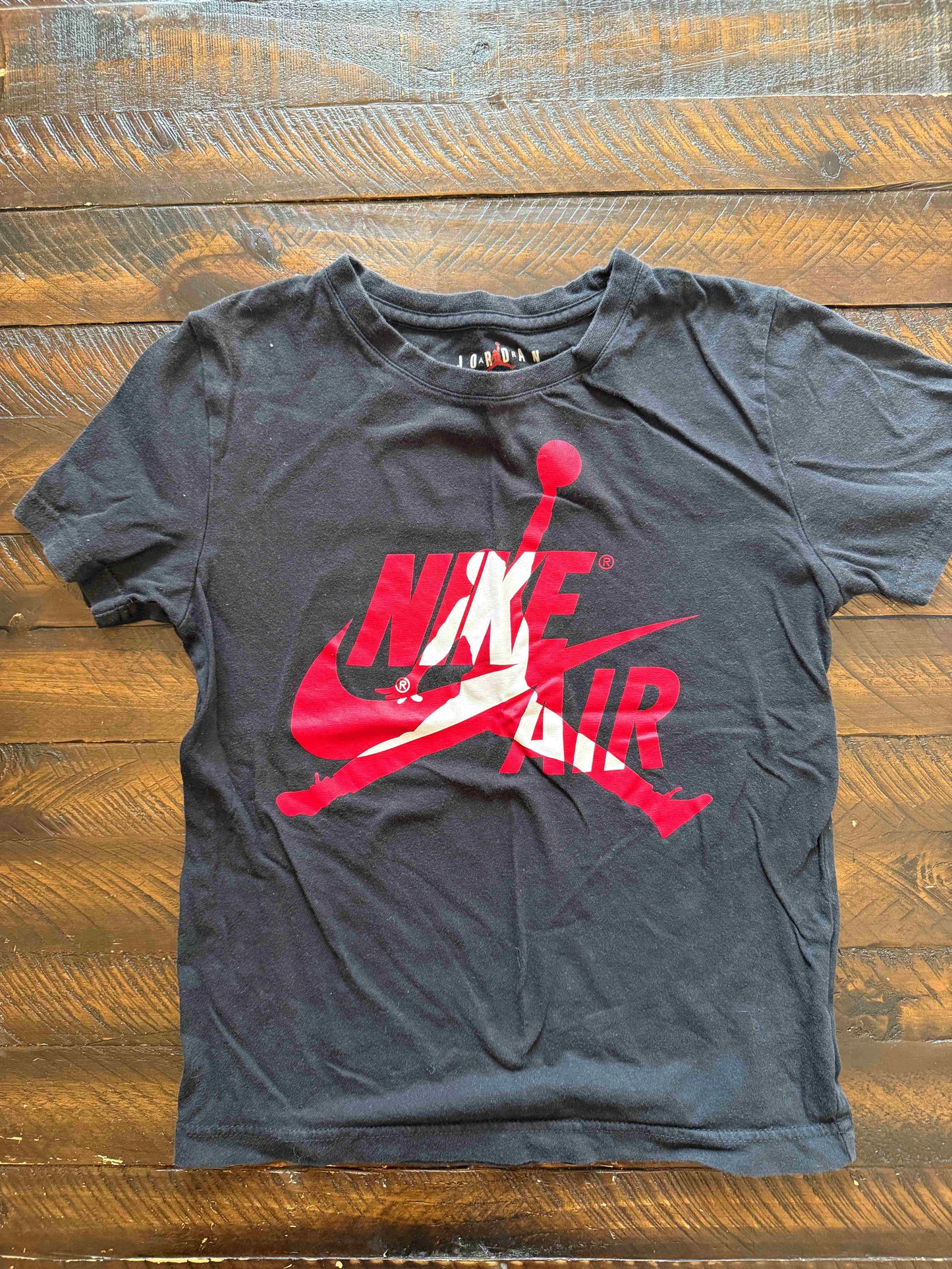 134 Nike Jordan Boys shirt Sm