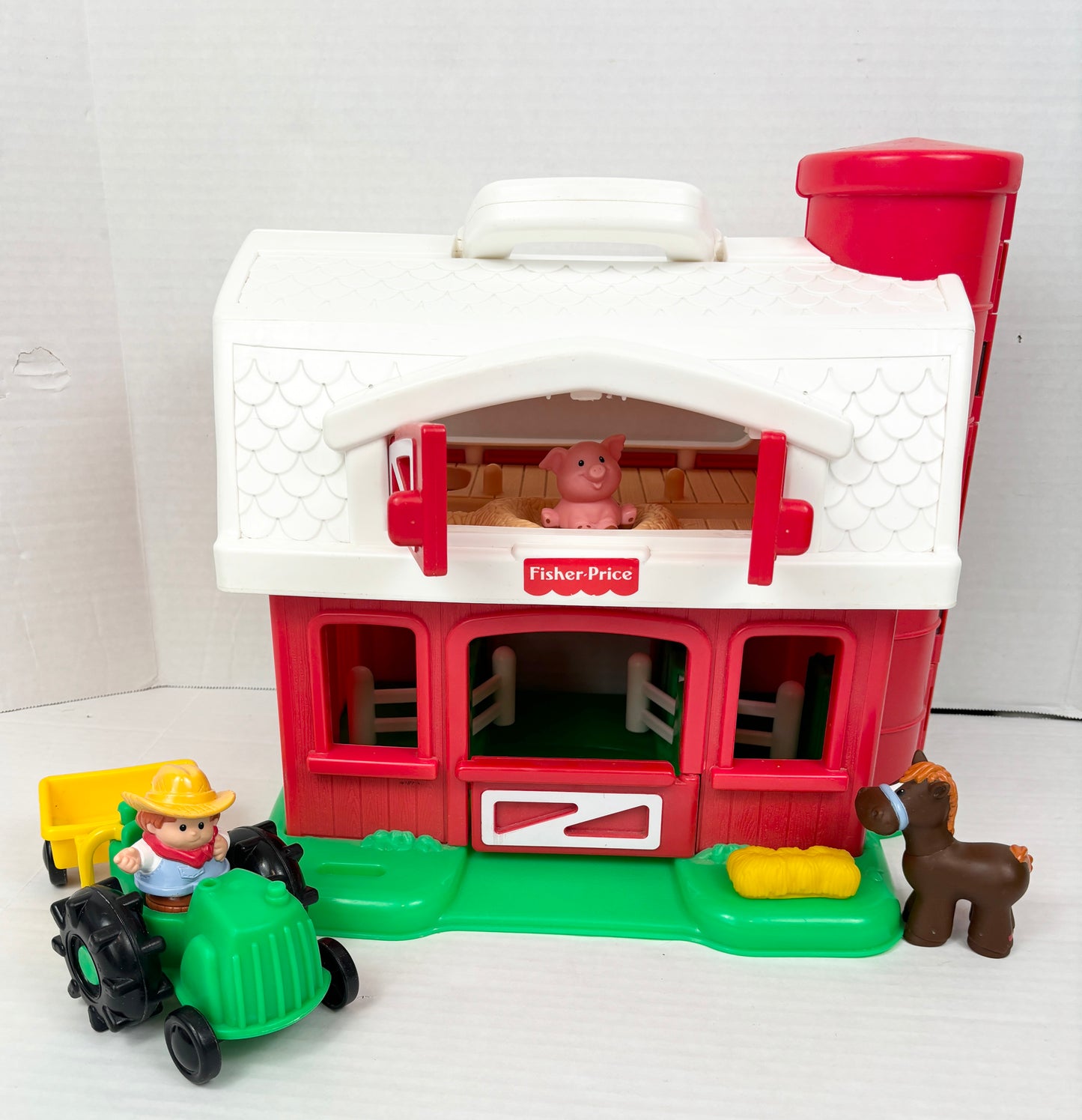 Fisher-Price vintage Barn with tractor farmer little people
