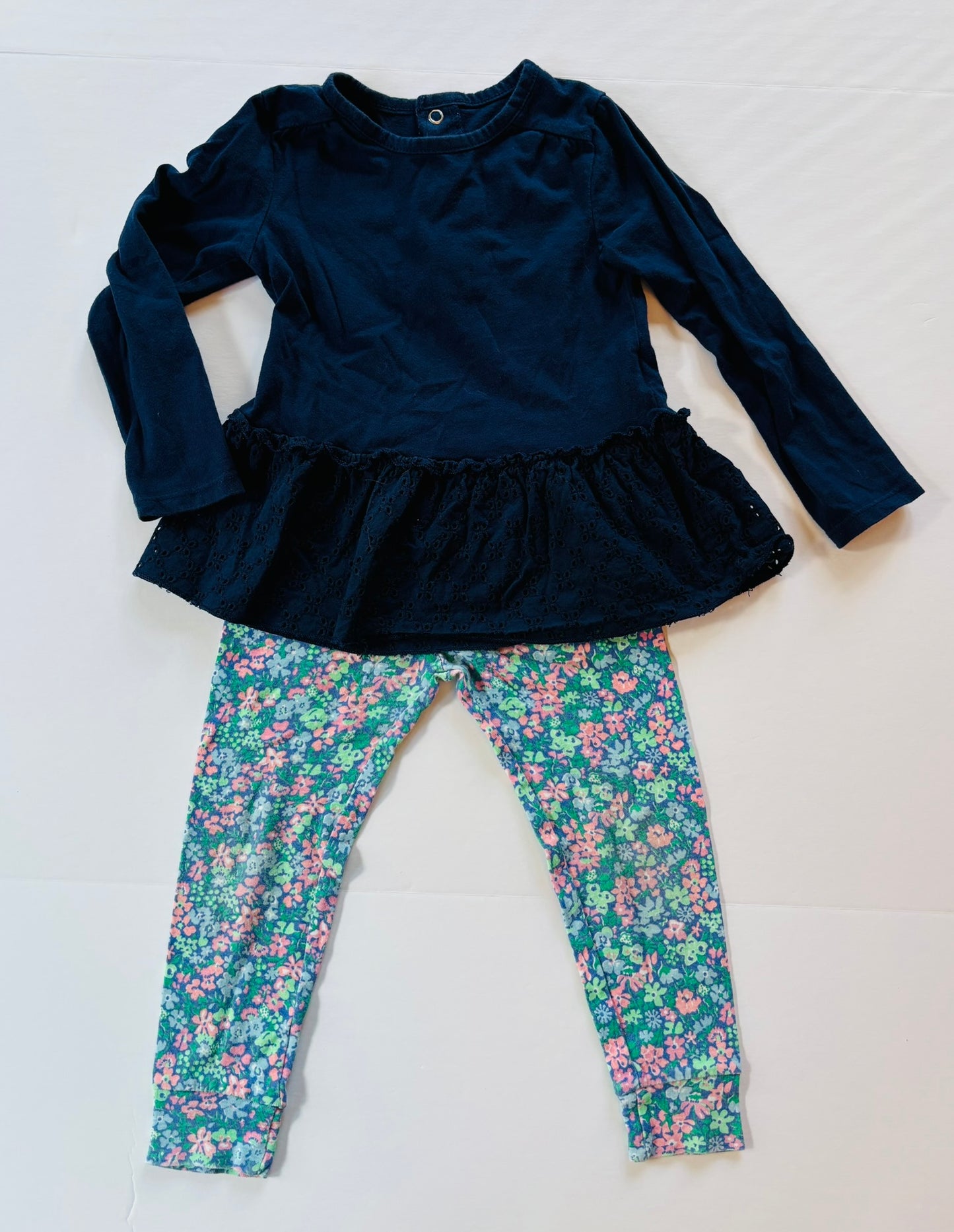 #101 Carter's Navy Eyelet Shirt Floral Leggings Outfit Girls Size 2T