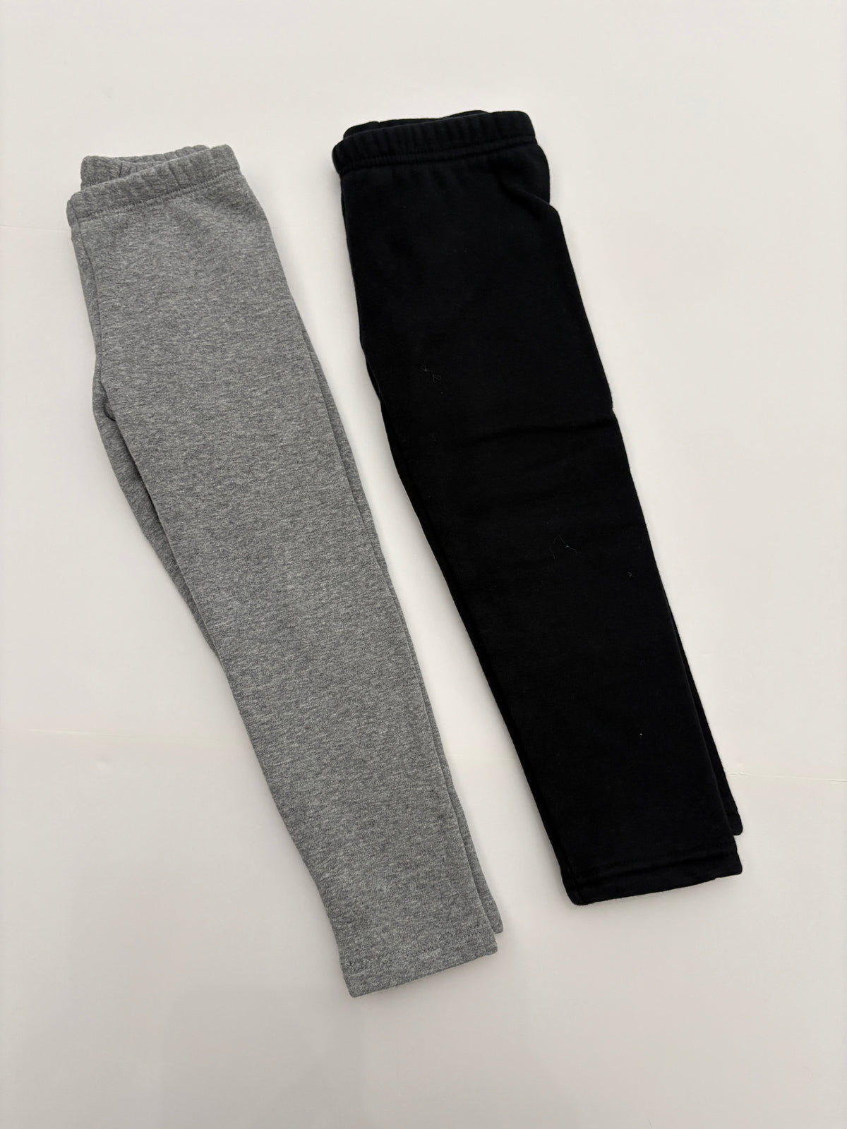 #121 girls 3T Cat & Jack fleece lined leggings set of 2  (1 of 2), EUC