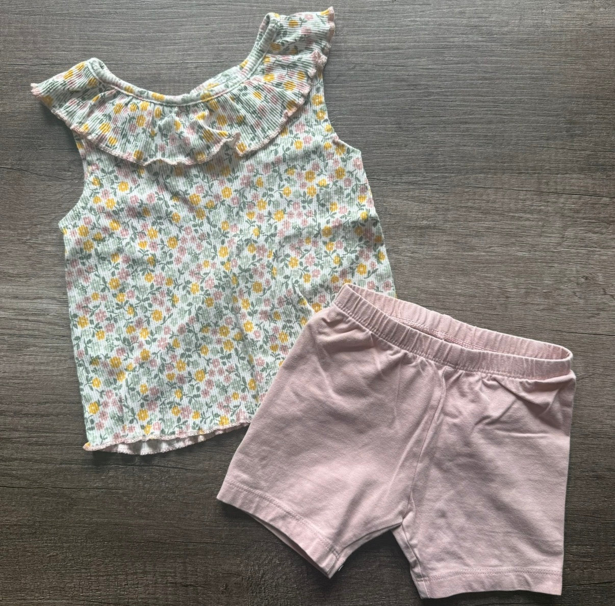 #140- 4T Outfit