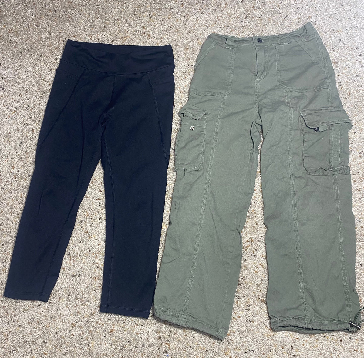 Seller #57 Girls capri pants (2) Size 10